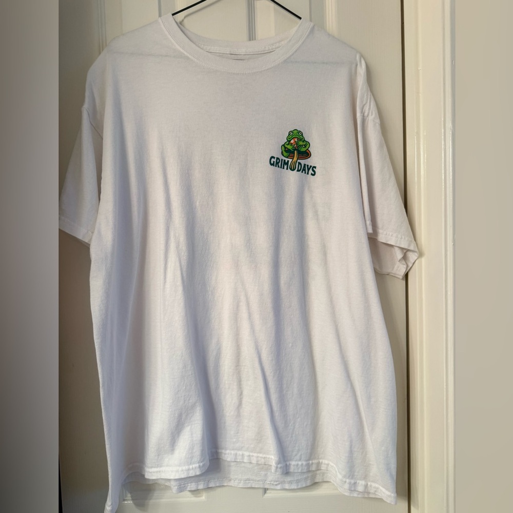 White Short Sleeve Tee
